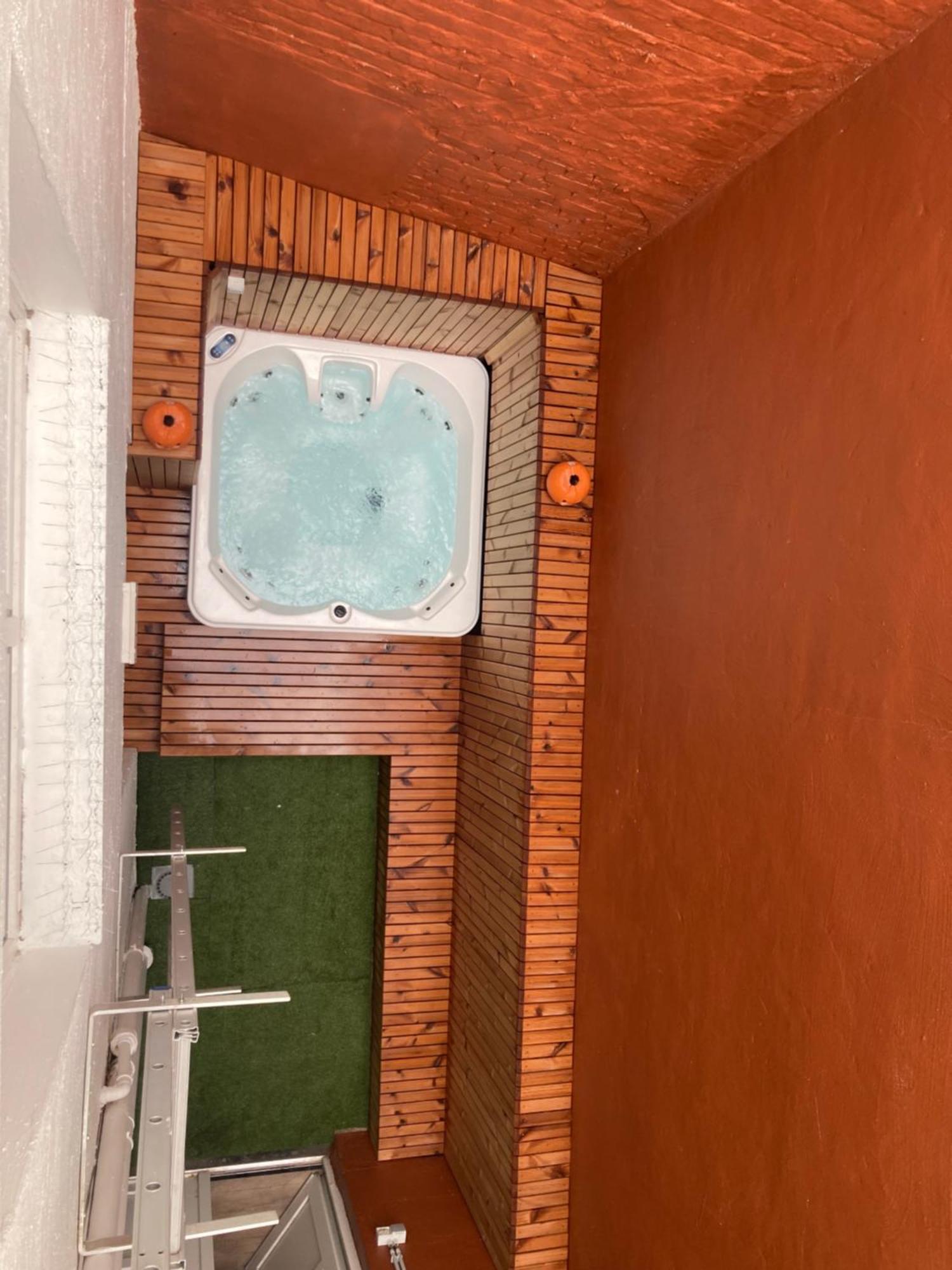 Maison Martha - Sauna En Jacuzzi - 12 Personen Ostende Kültér fotó